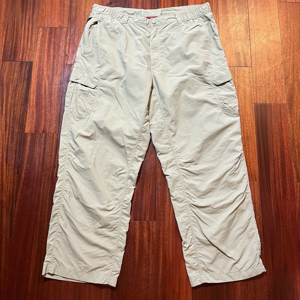The North Face Pants Mens 2XL 38x29 Tan Stow Pocket 100% Nylon Hiking Outdoors